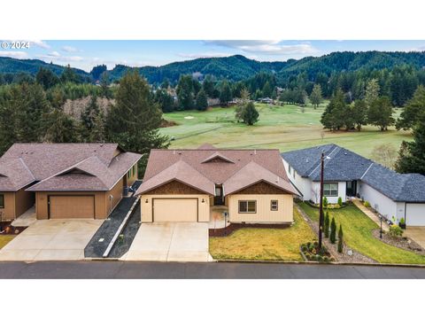 A home in Reedsport