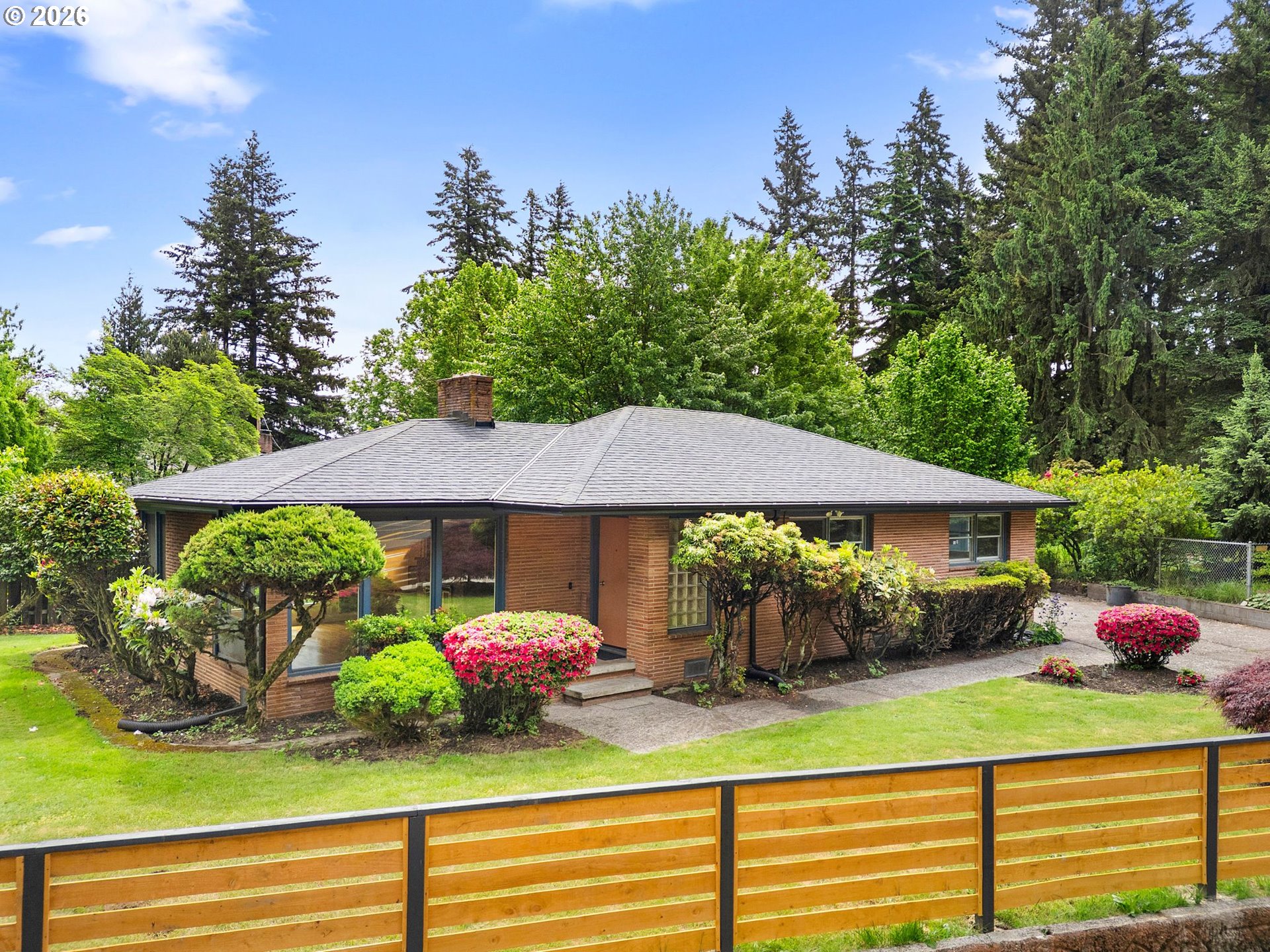 850 NE 148TH AVE