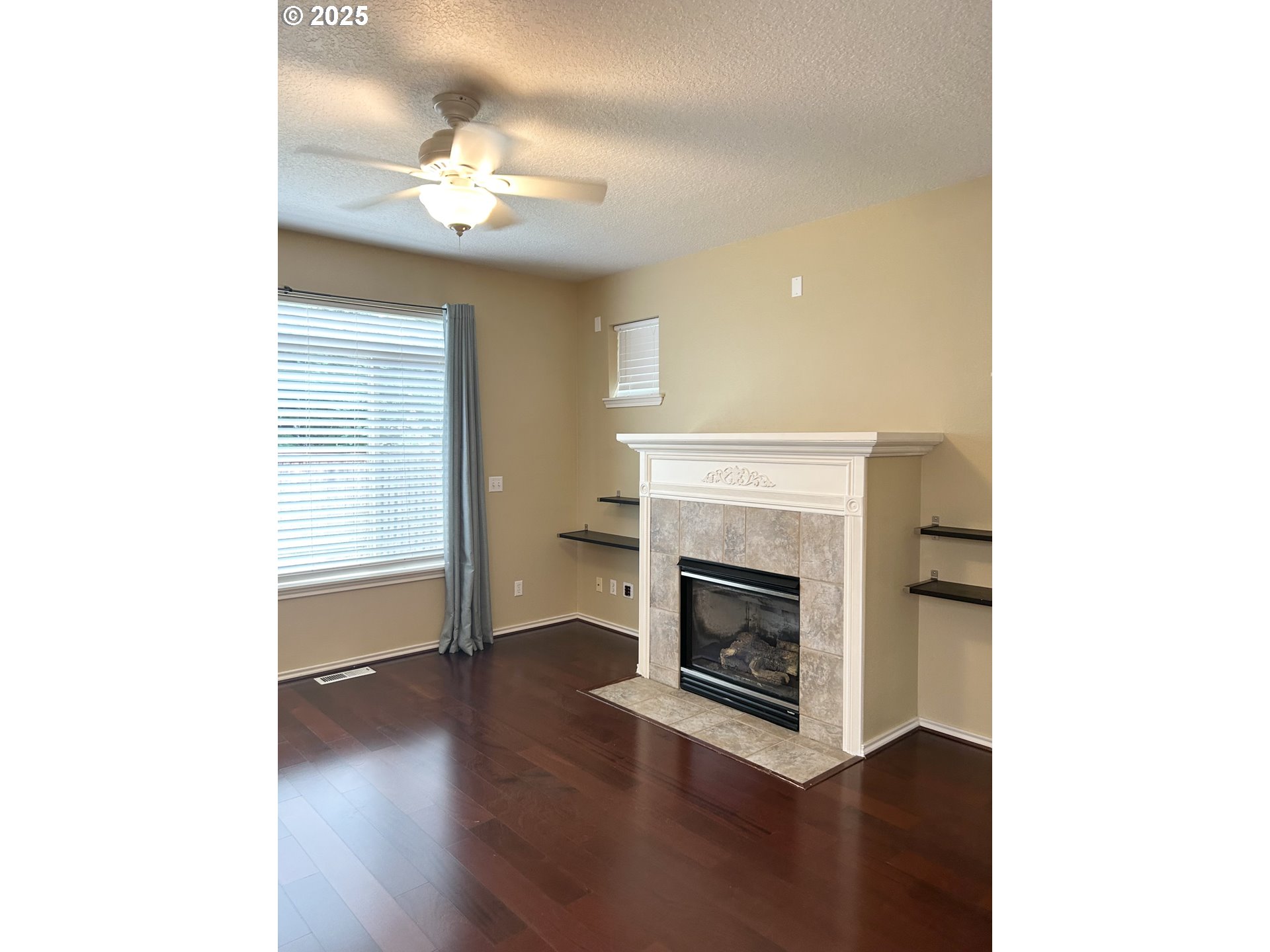15779 SW HARVESTER LN