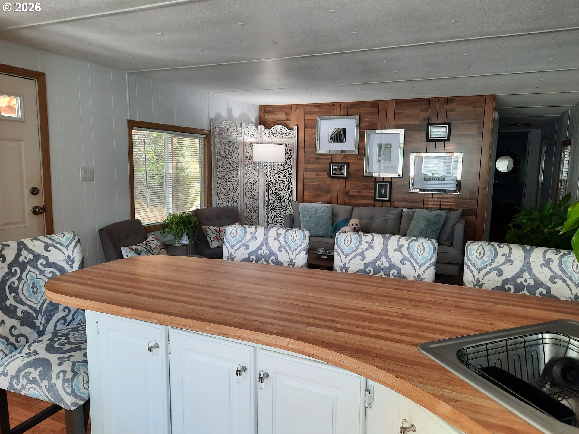 1600 RHODODENDRON DR 293