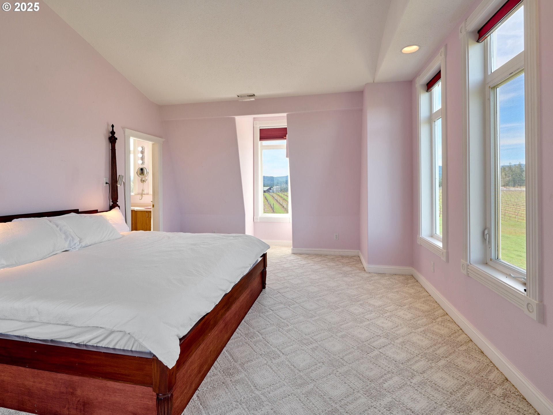 Dallas, Oregon 97338, United States, 4 Bedrooms Bedrooms, ,4 BathroomsBathrooms,Residential,Active,102555