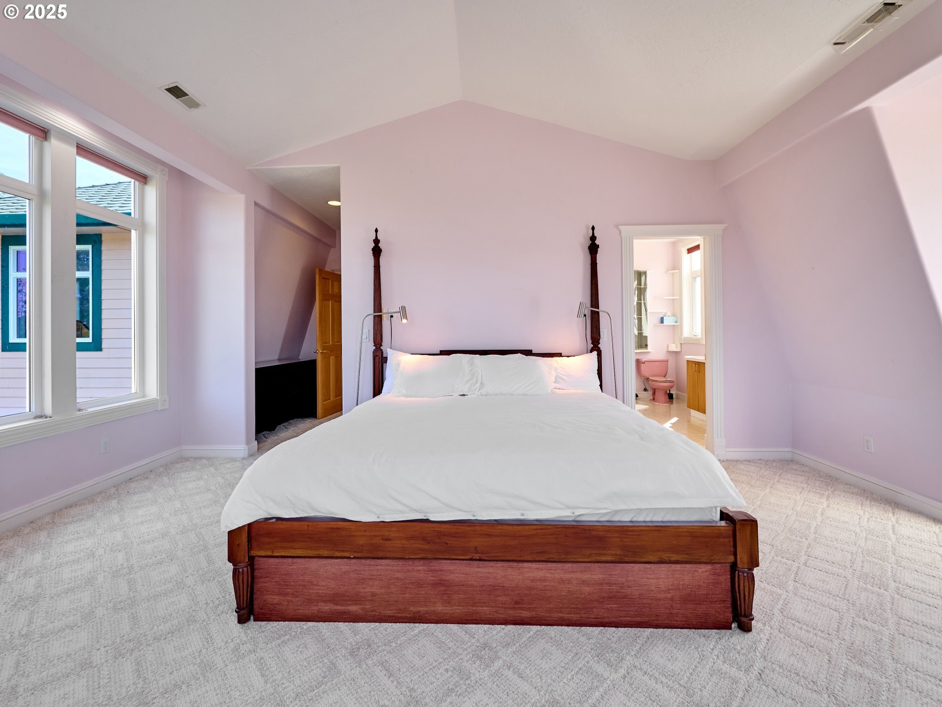 Dallas, Oregon 97338, United States, 4 Bedrooms Bedrooms, ,4 BathroomsBathrooms,Residential,Active,102555