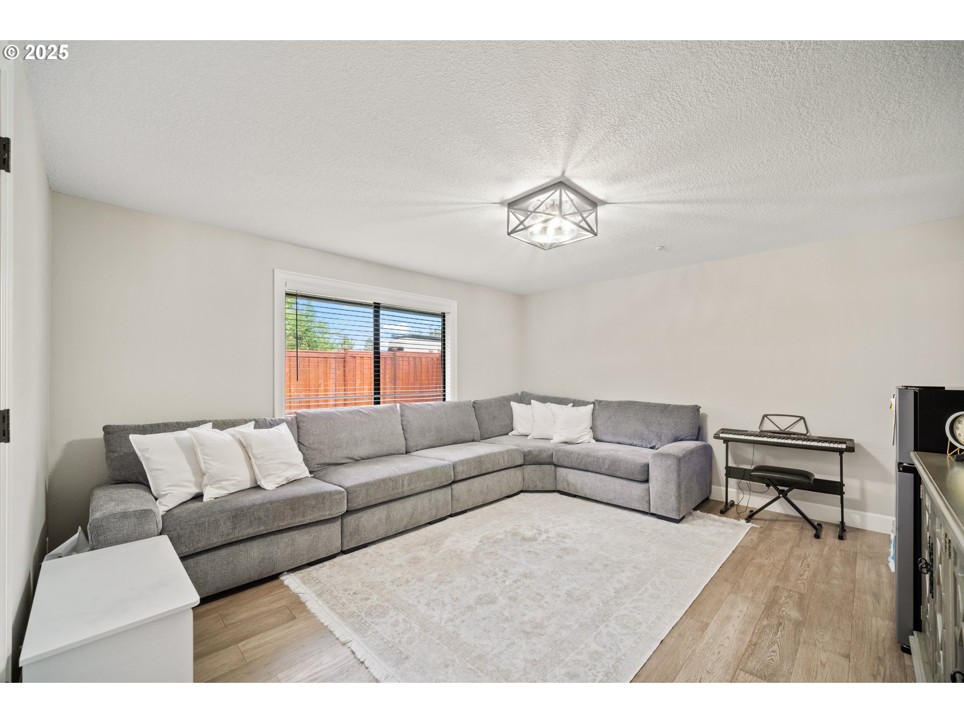 8955 SW CLUB MEADOW LN