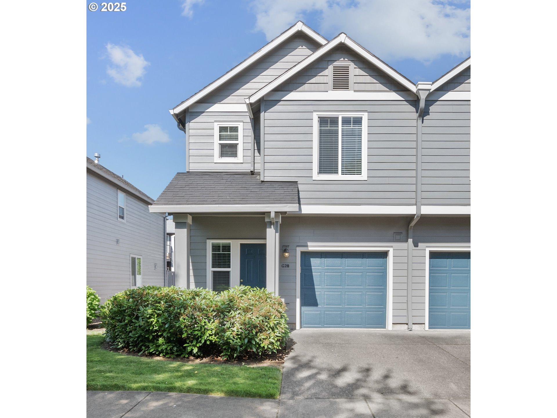 810 E 9TH ST G28