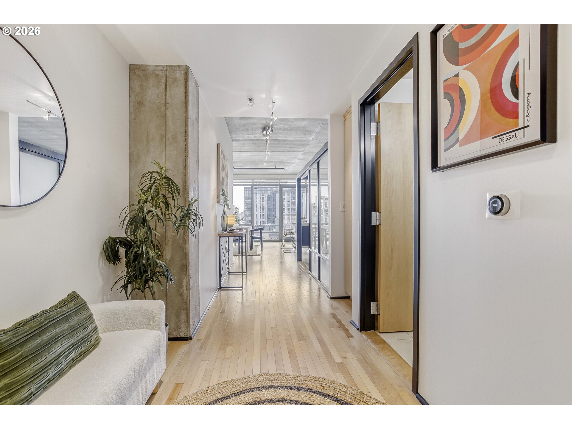 1410 NW KEARNEY ST 909