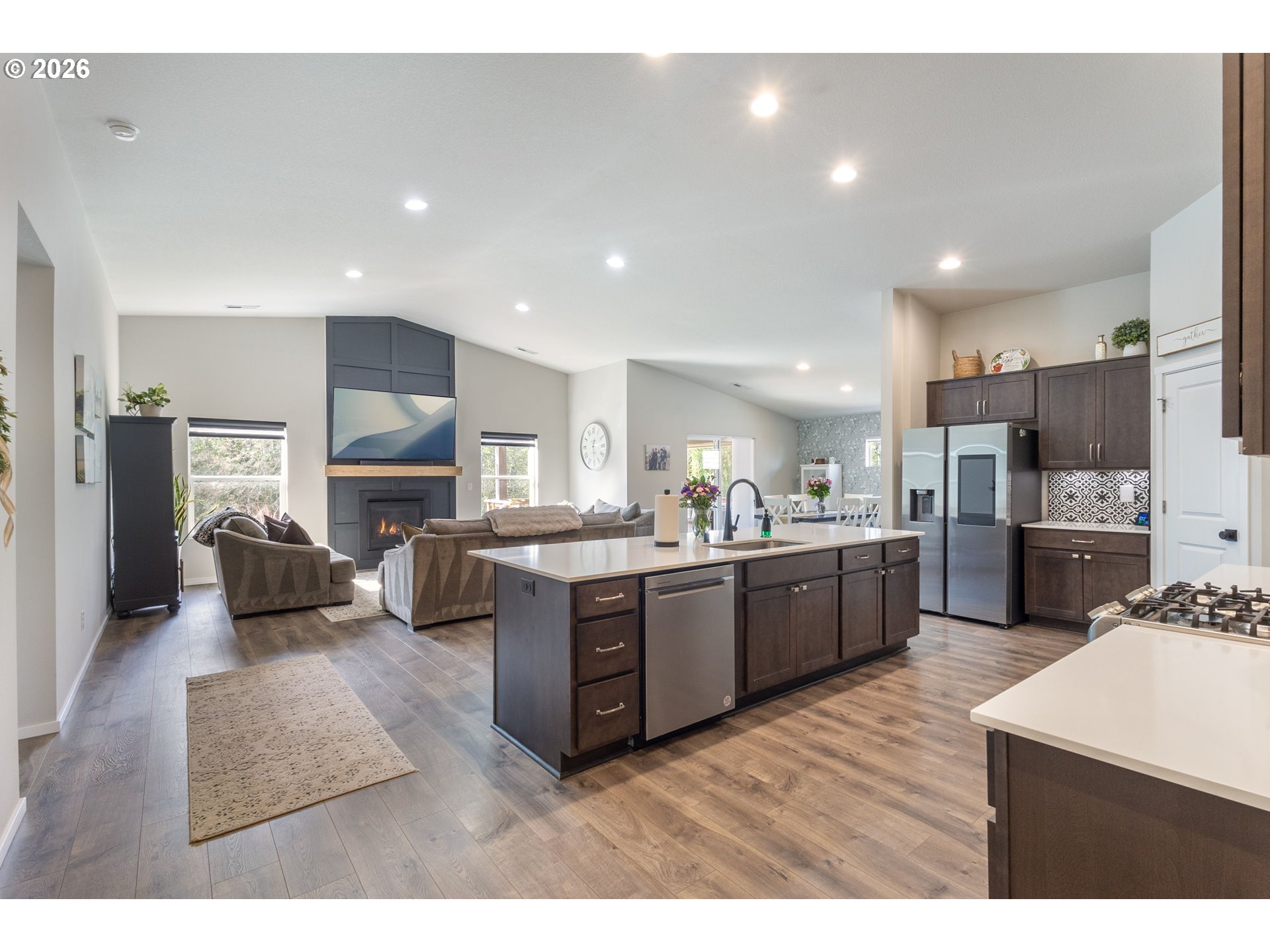 2747 S HARPER VALLEY WAY