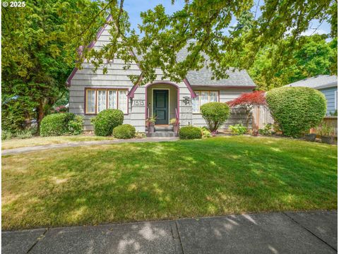 1515 19TH ST NE Salem OR 97301