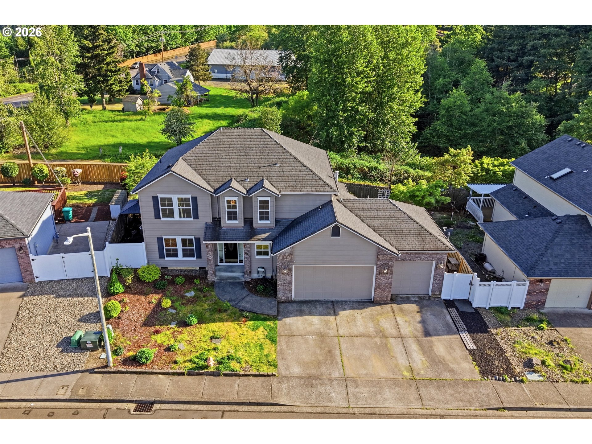 328 SW 38TH LOOP