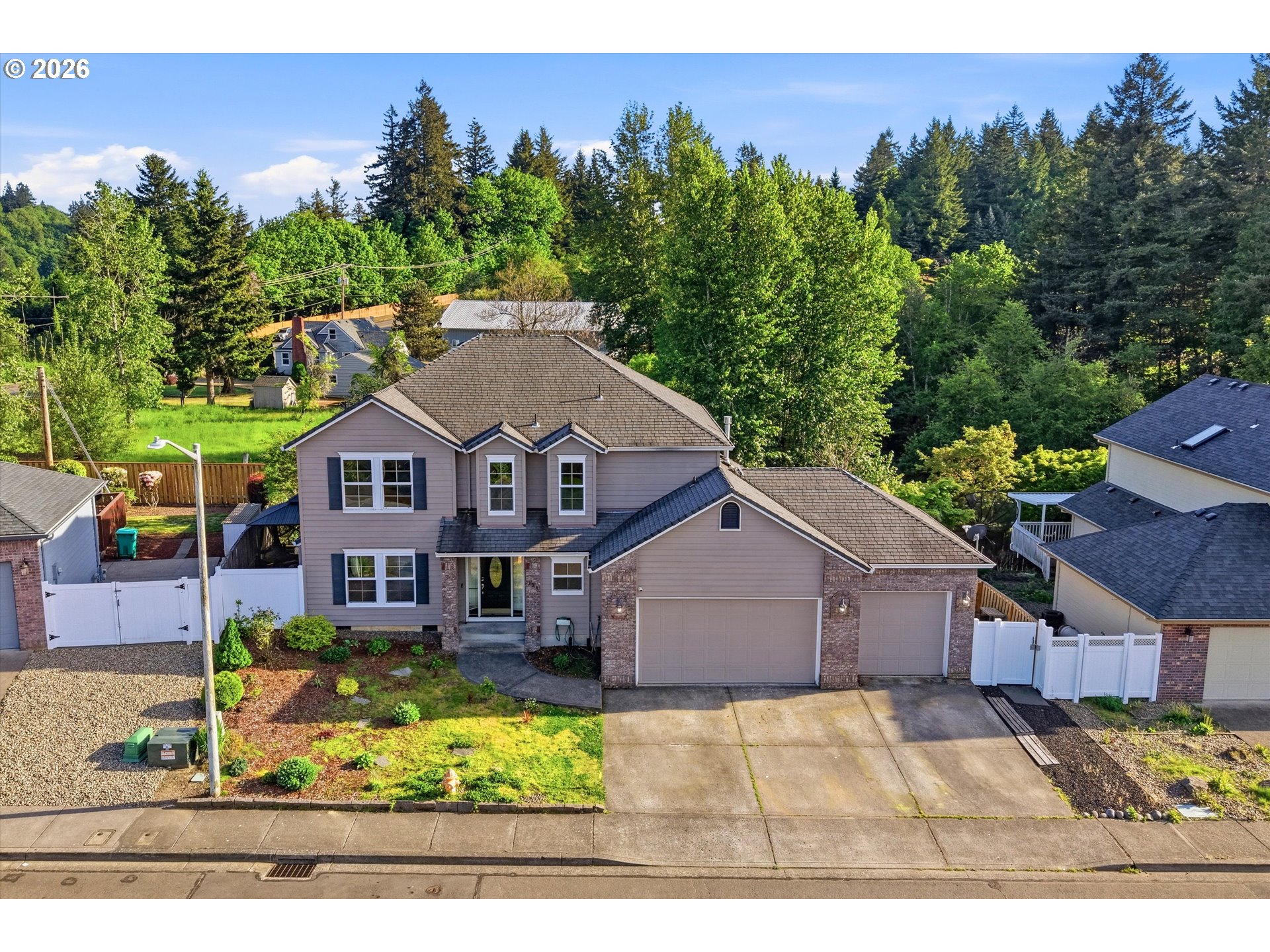 328 SW 38TH LOOP