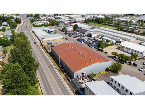 3195 Meadow LN Eugene OR 97402