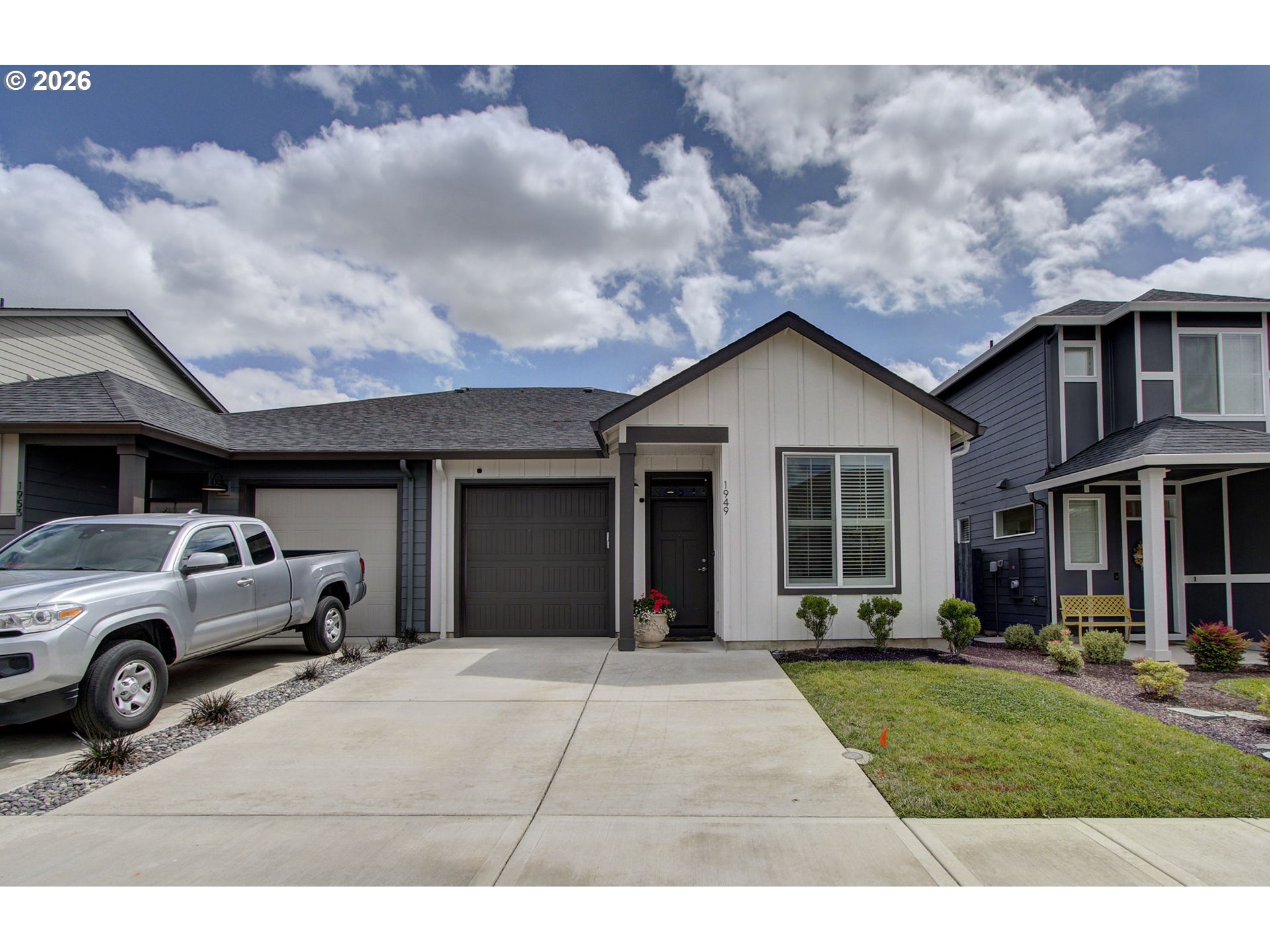1949 NW 19TH CT