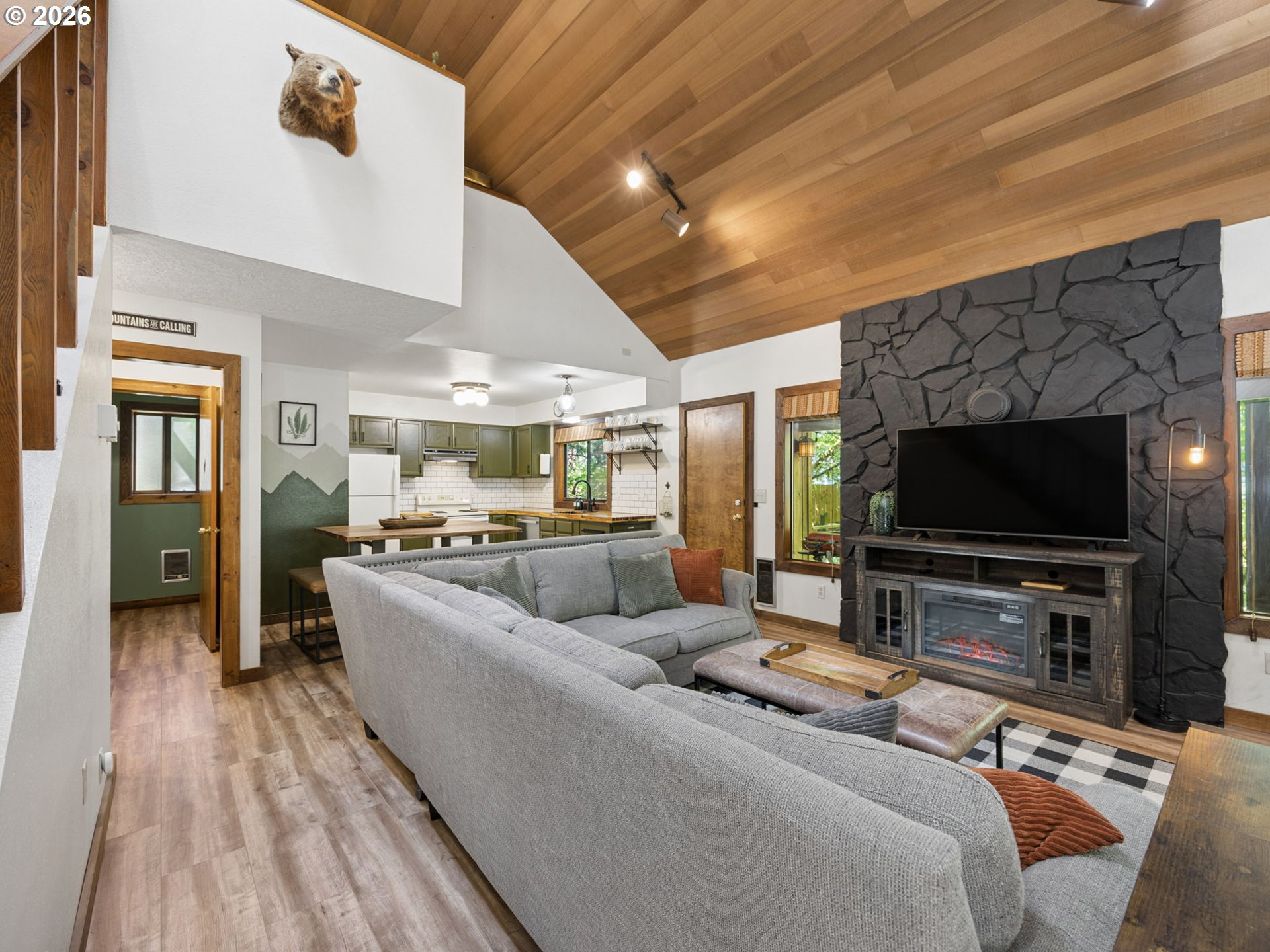 65582 E TIMBERLINE DR