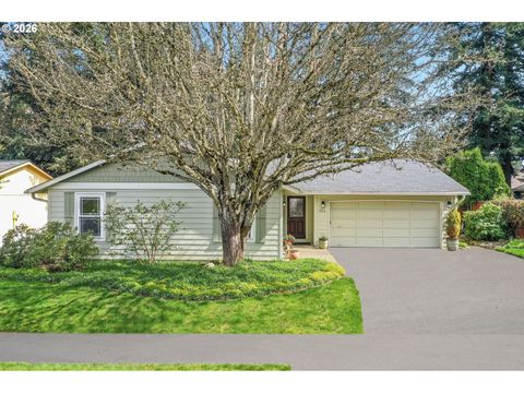 904 NE 196TH AVE Portland OR 97230