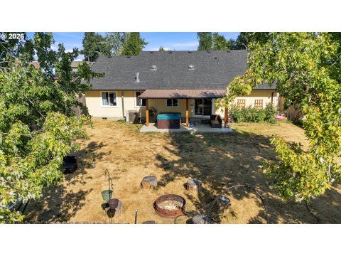 Tiny photo for 1145 Ash Grove Loop, Creswell, OR 97426 (MLS # 738024151)