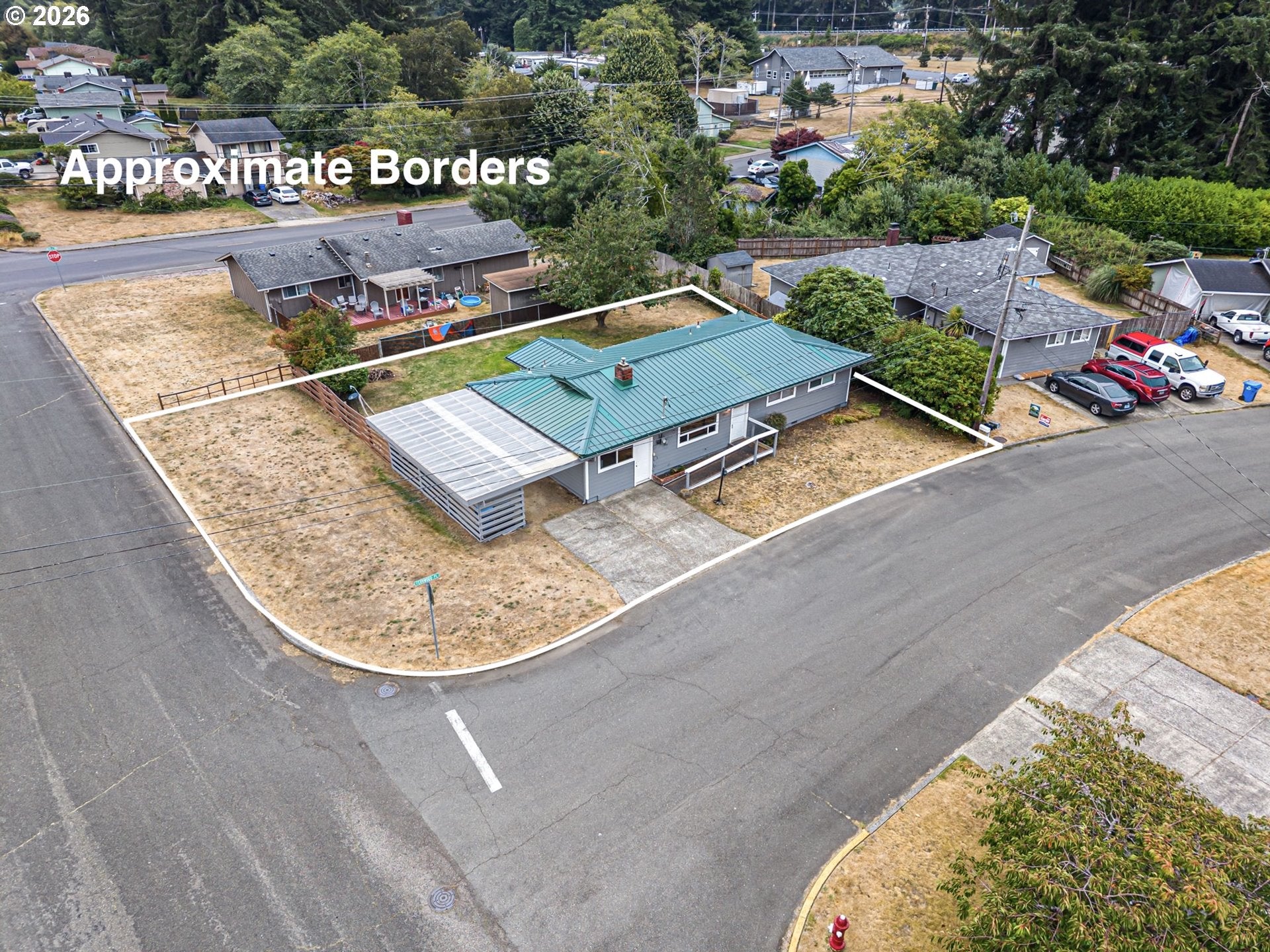 3320 FERNWOOD PL