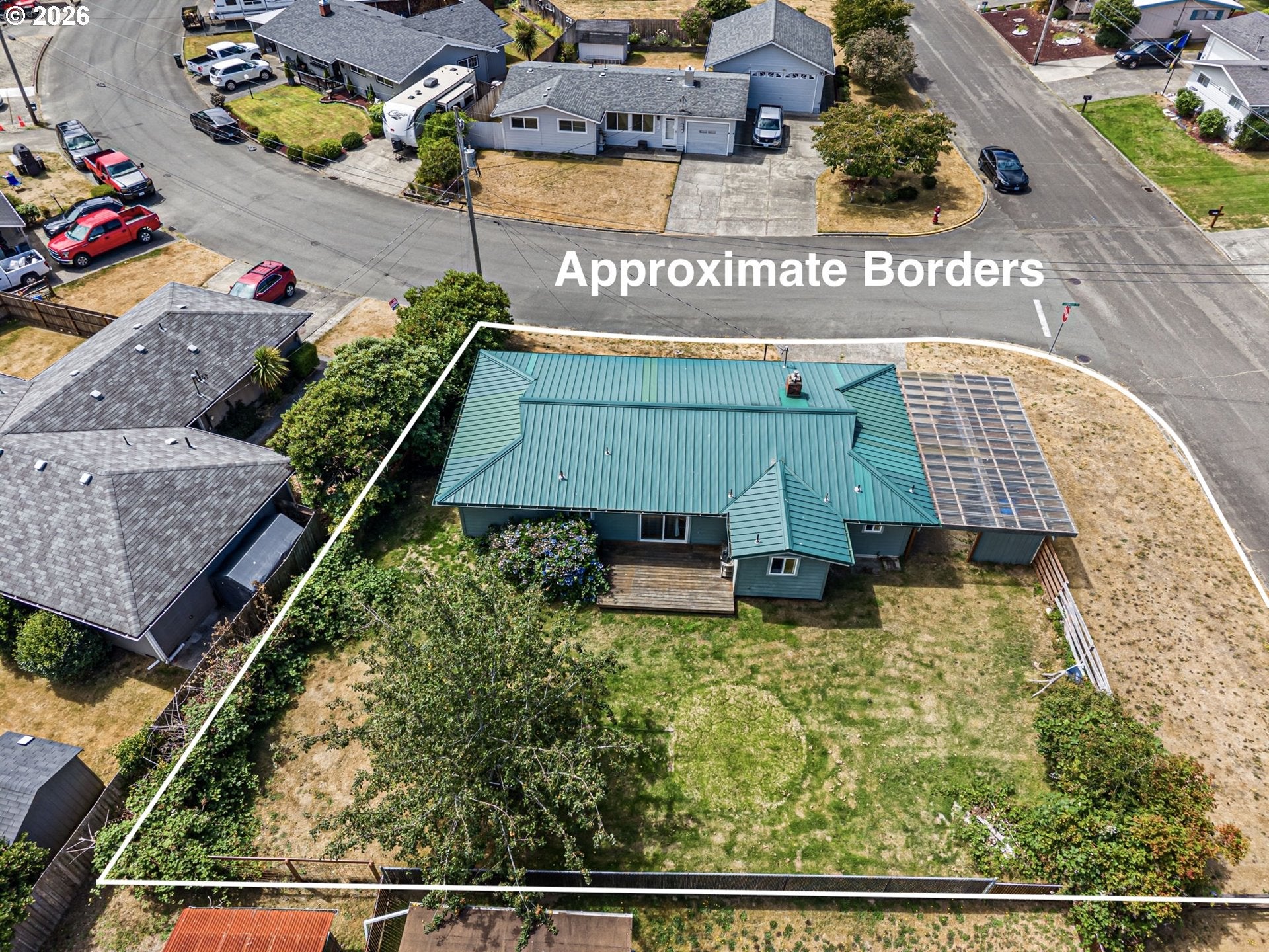 3320 FERNWOOD PL