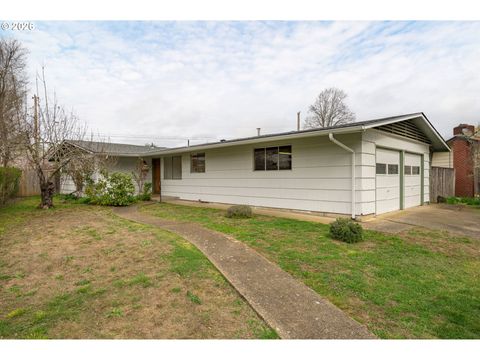 585 E 36TH AVE Eugene OR 97405