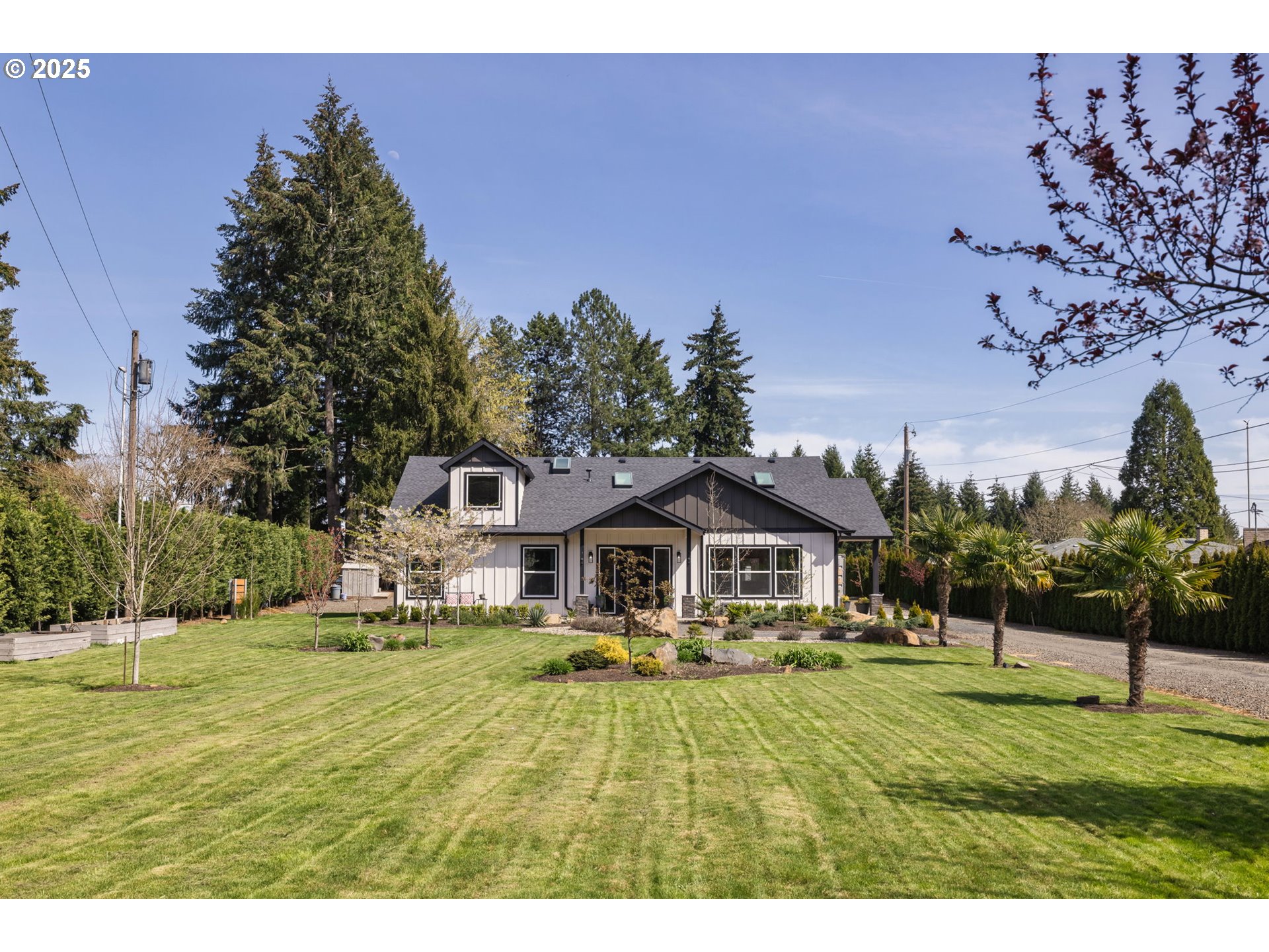 8570 SW HILLSBORO HWY