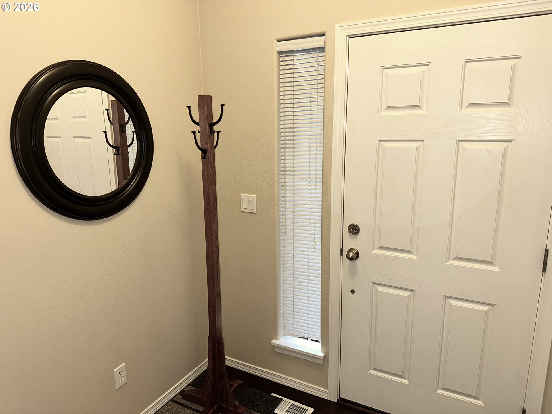 4564 SE OLIVEWOOD ST