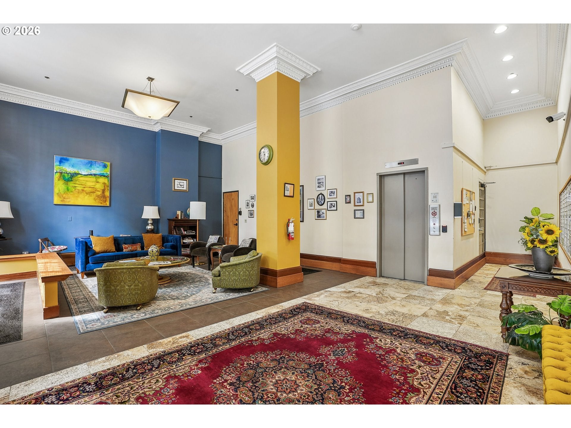 1005 SW PARK AVE 204