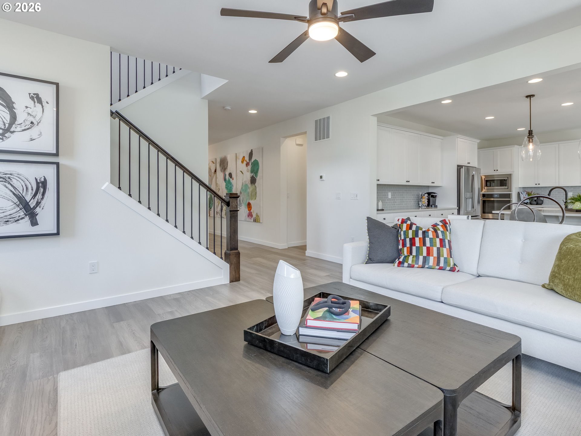 1877 NE CURRIN CREEK DR