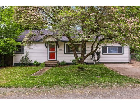 6038 SE 124TH AVE Portland OR 97236