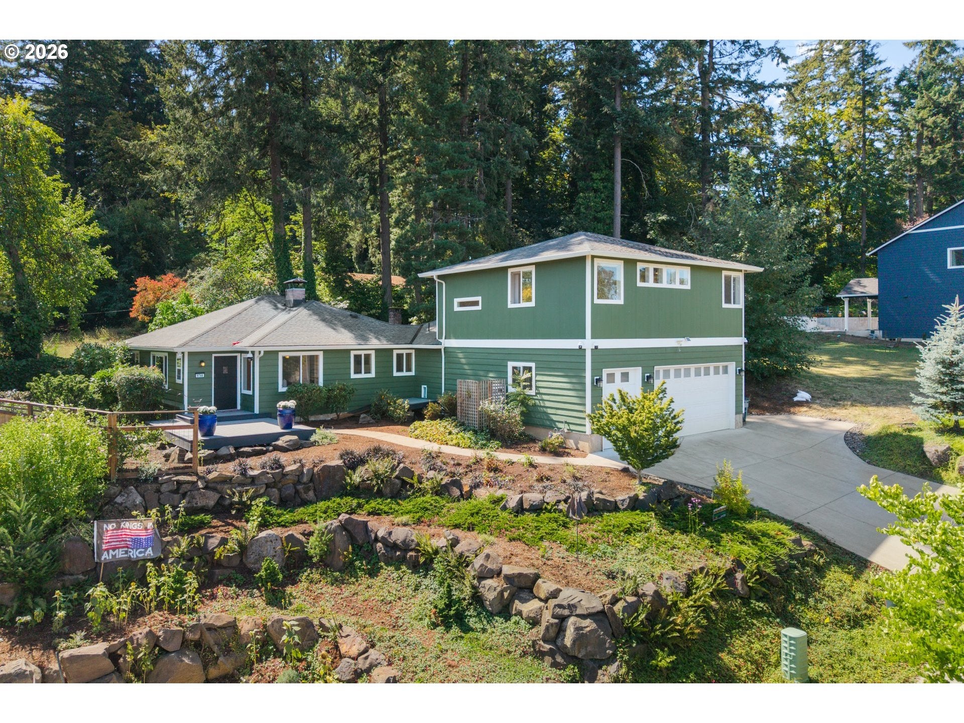 9744 SW VIEW TER