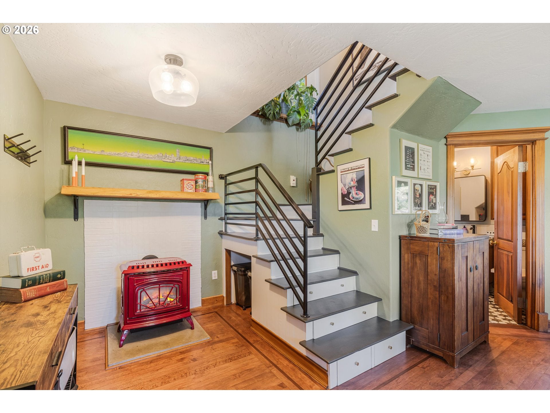 2260 SHERMAN AVE