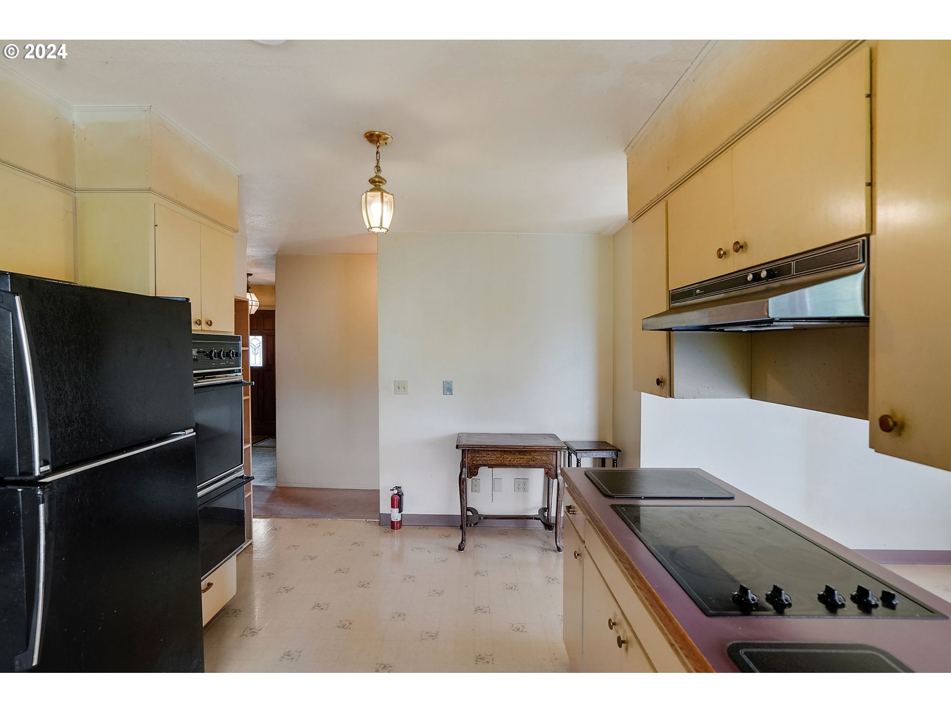 Albany, Oregon 97322, United States, 4 Bedrooms Bedrooms, ,2 BathroomsBathrooms,Residential,Pending,101098