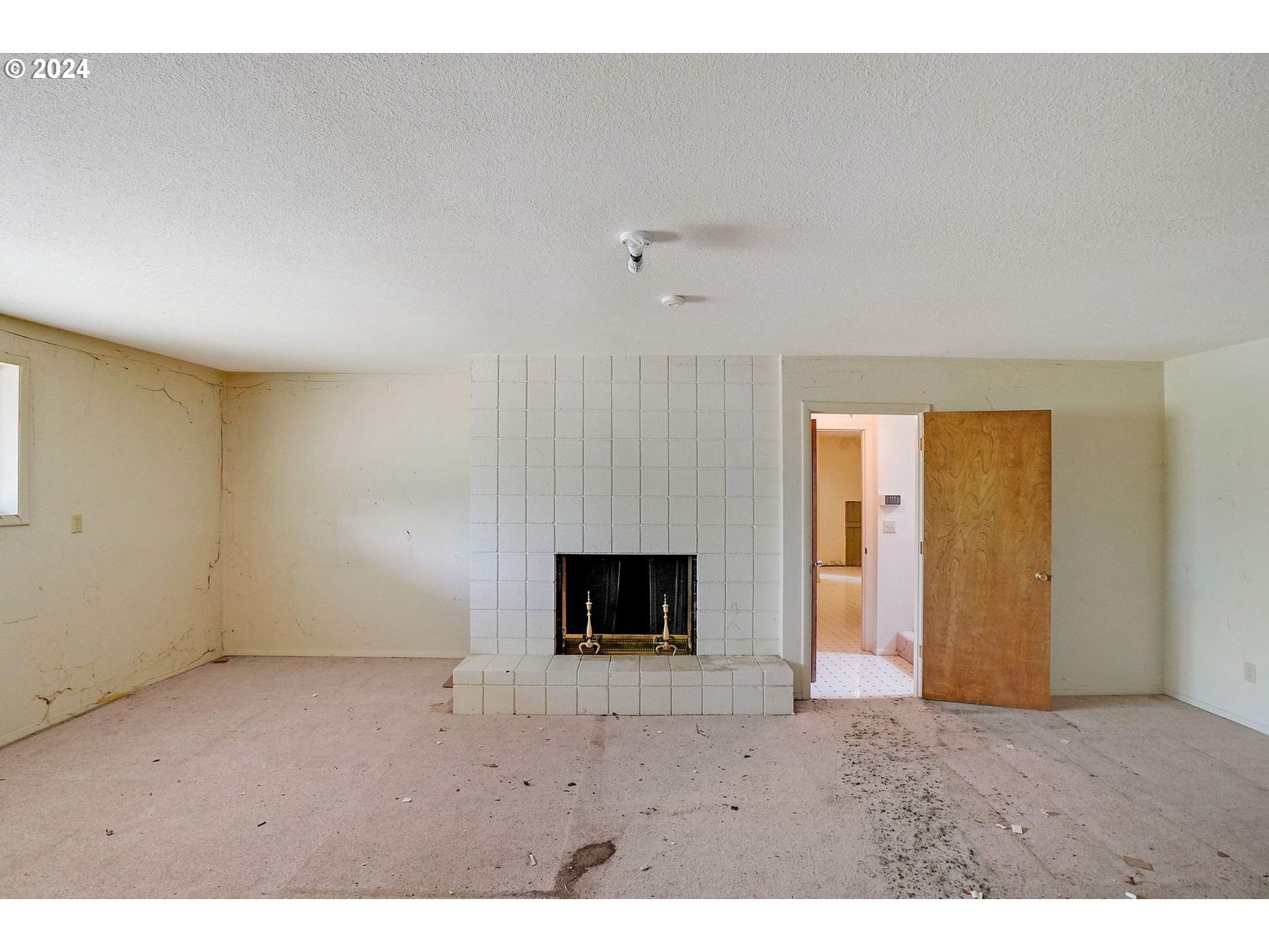 Albany, Oregon 97322, United States, 4 Bedrooms Bedrooms, ,2 BathroomsBathrooms,Residential,Pending,101098