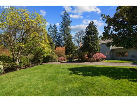 1890 S GREENWOOD RD Portland OR 97219