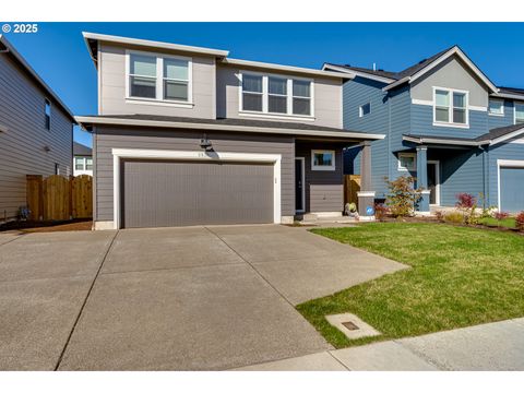 2932 V ST Springfield OR 97477