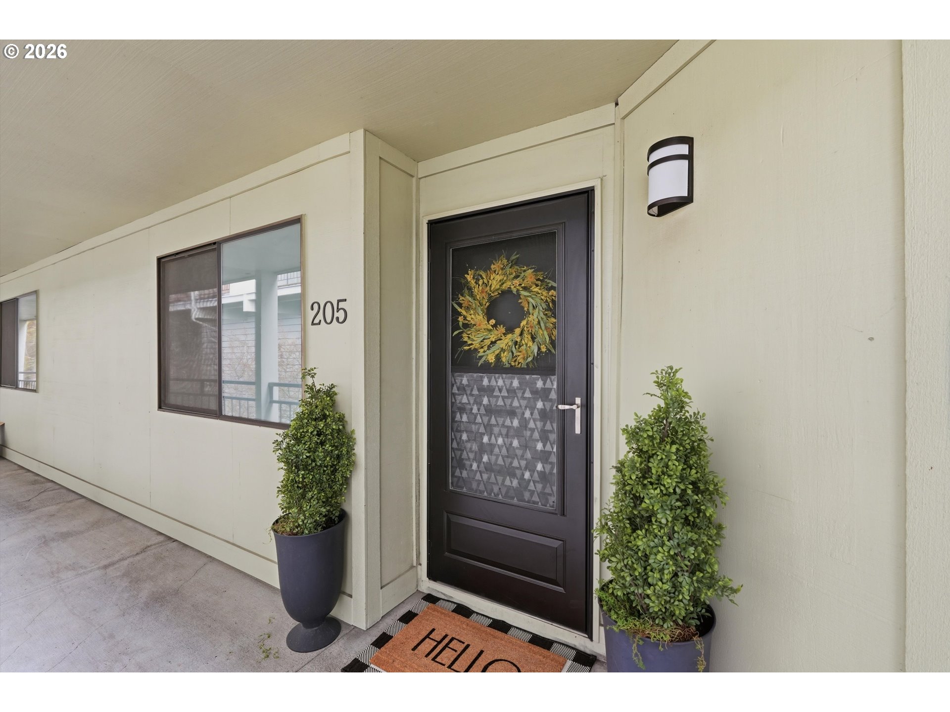 4926 S CORBETT AVE 205