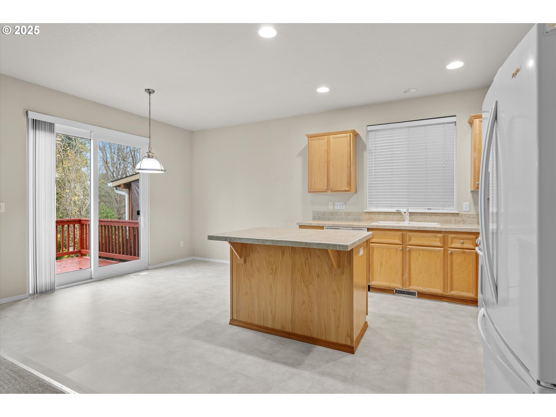 6341 SE KENSINGTON ST