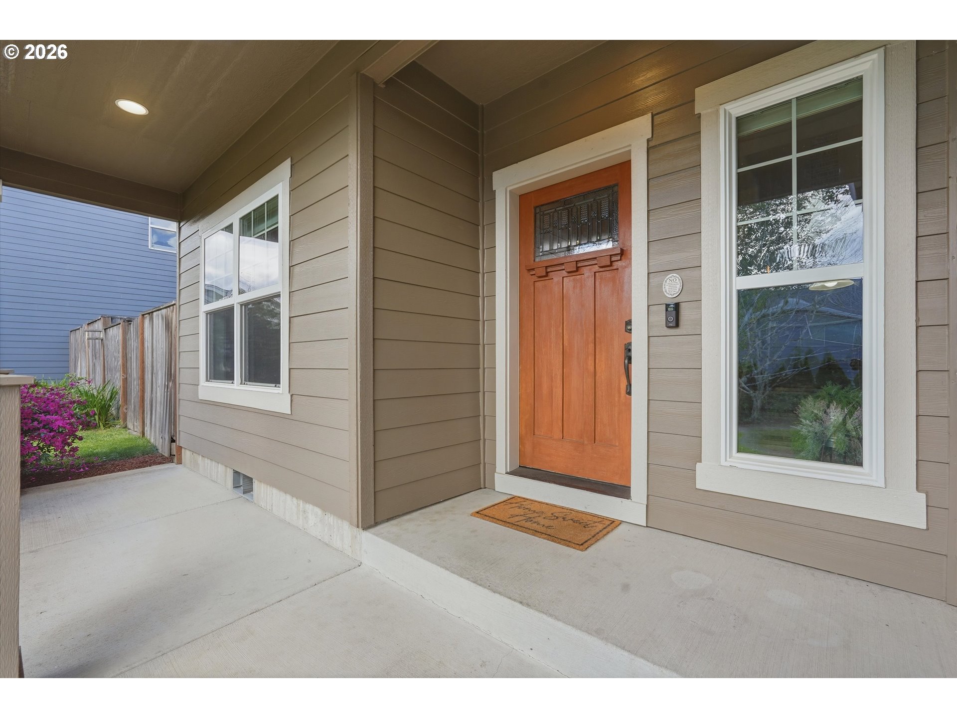 346 SW MT MAZAMA ST