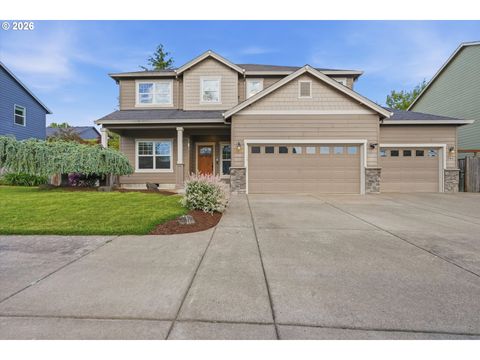 Photo of 346 SW Mt Mazama St, McMinnville, OR 97128 (MLS # 458269031)
