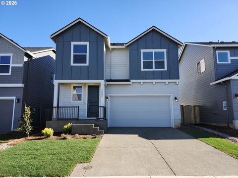 2845 NE Clarie RD 210 Estacada OR 97023