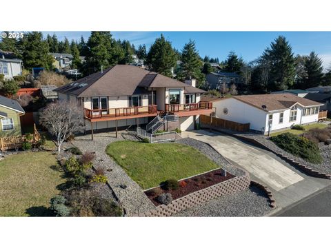 765 TRICIA PL Coos Bay OR 97420