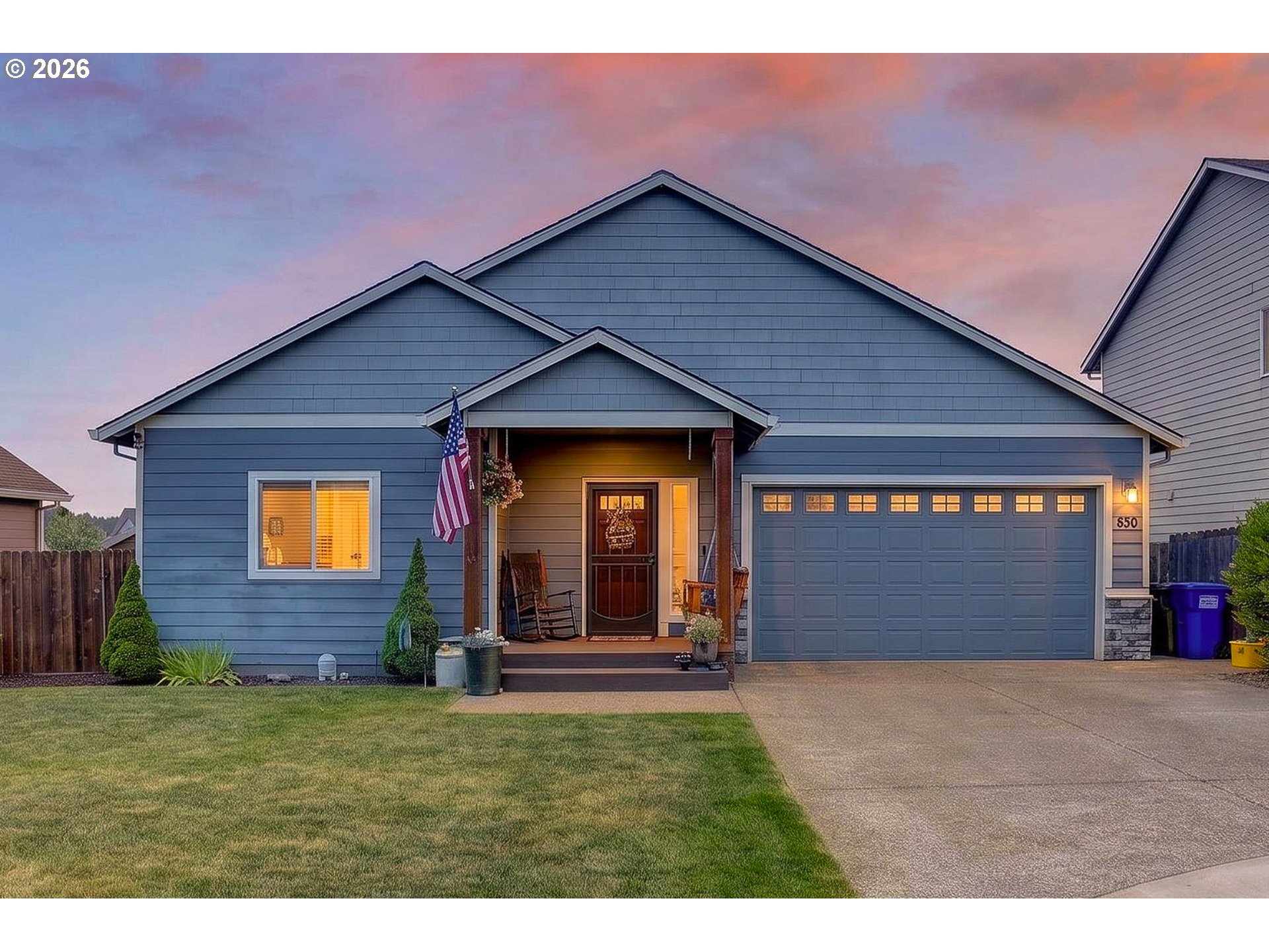 850 SE PINEVIEW CT