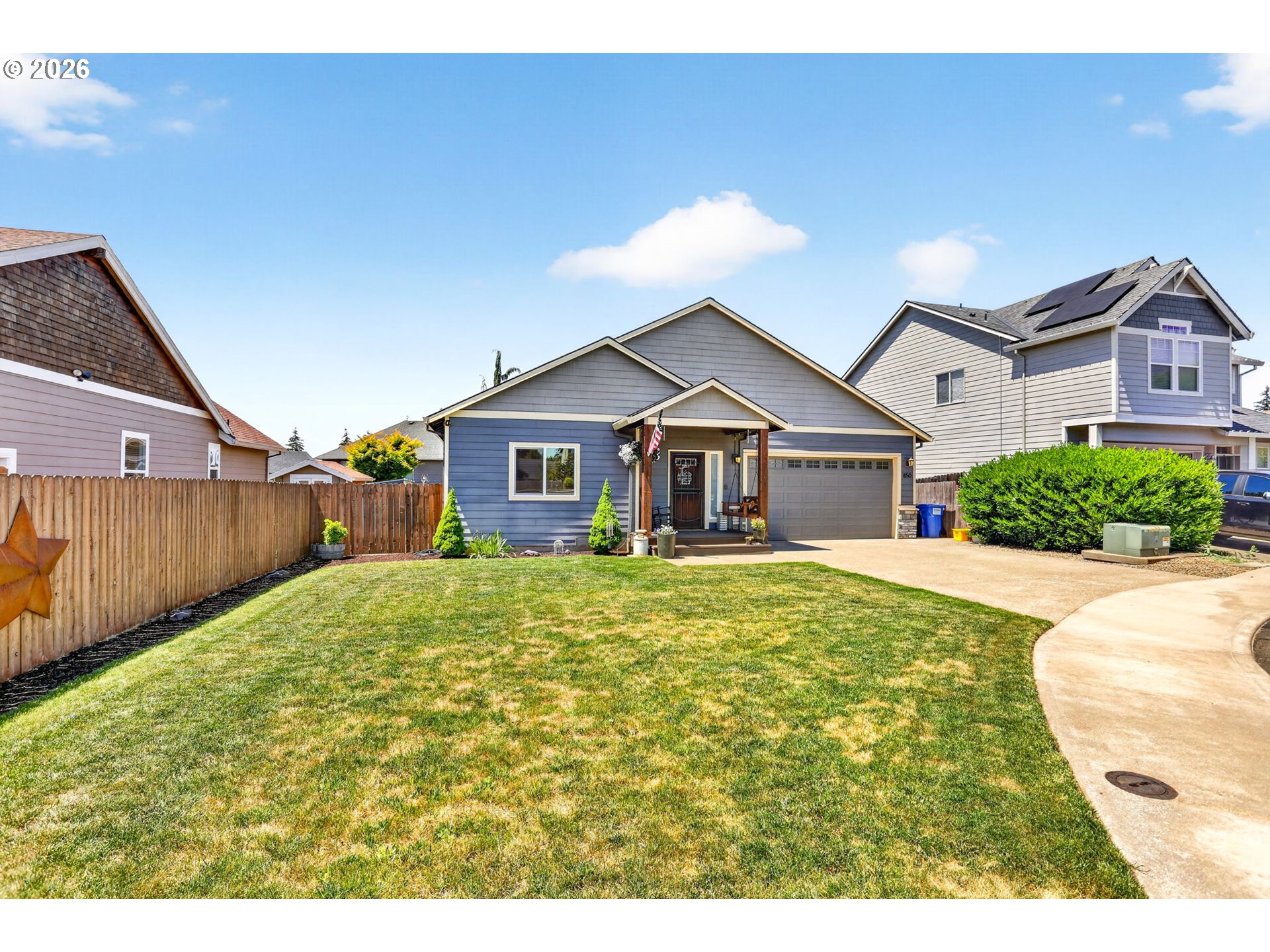 850 SE PINEVIEW CT
