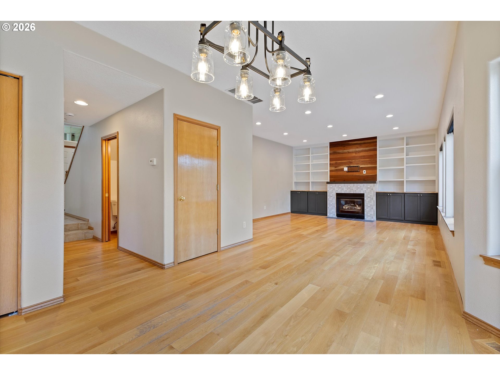 5713 SE SHADOWBROOK PL