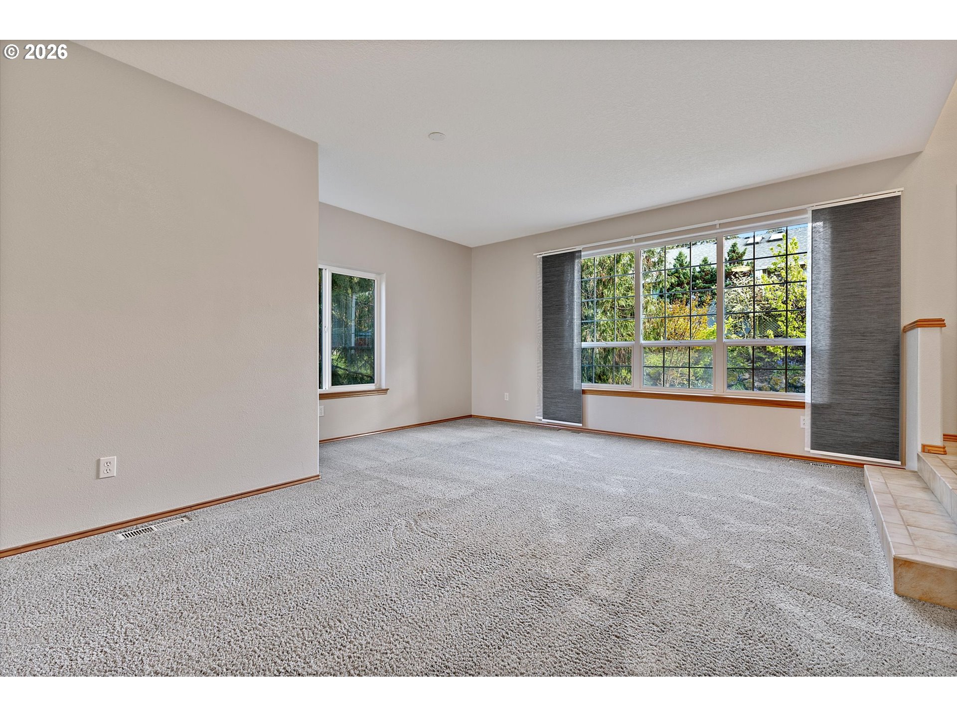 5713 SE SHADOWBROOK PL