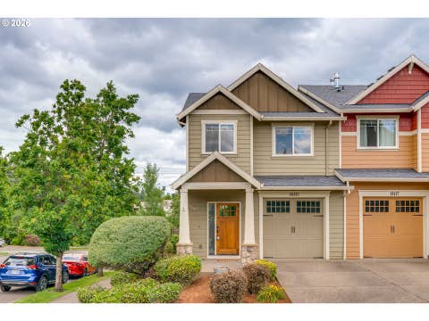 Photo of 14113 Passage Pkwy, Oregon City, OR 97045 (MLS # 520392836)
