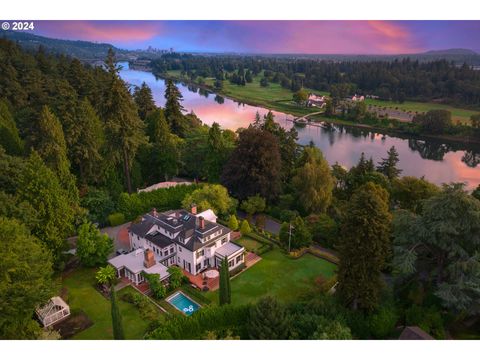 11175 S RIVERWOOD RD Portland OR 97219