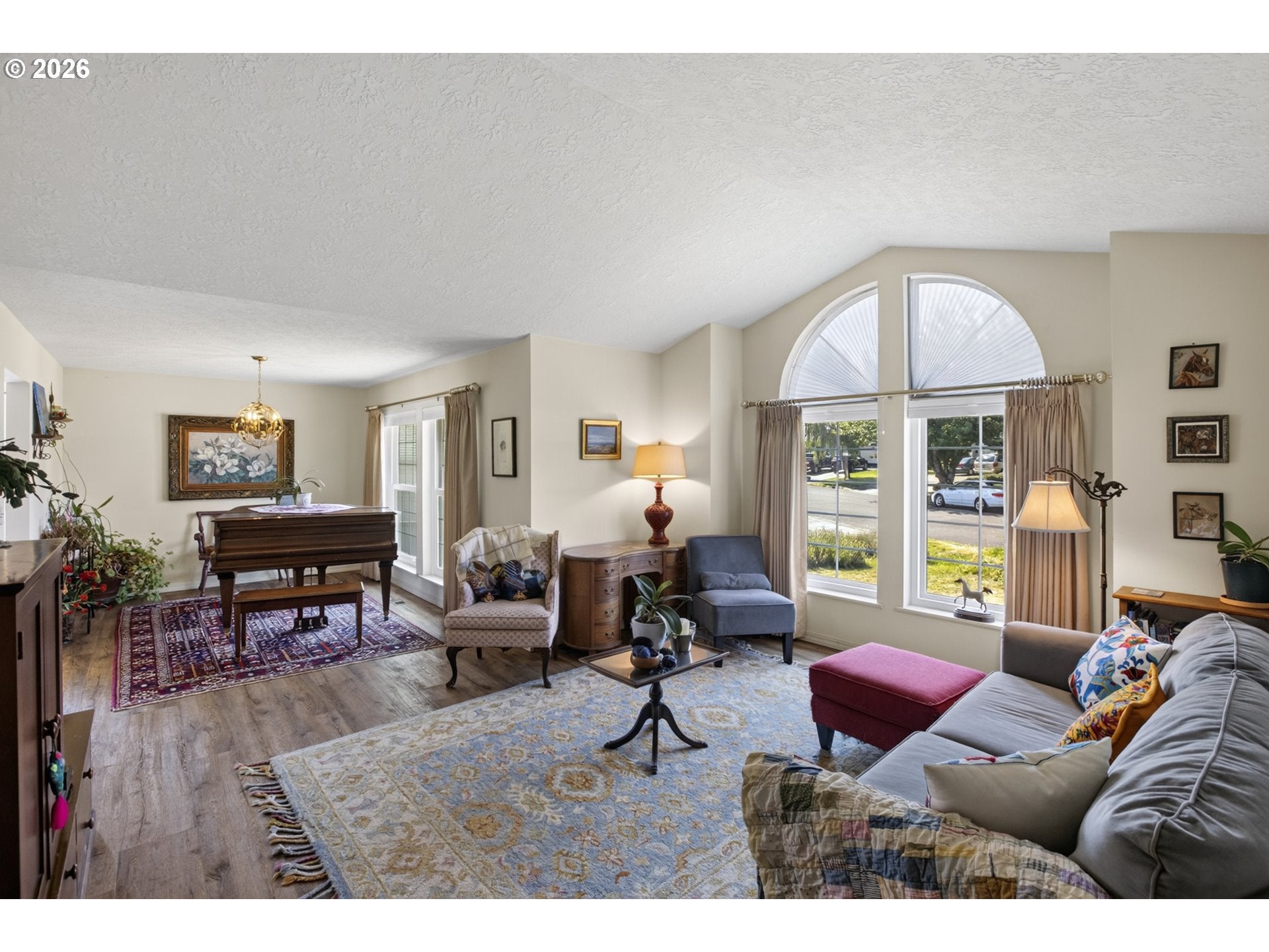 938 HOOD VIEW CT