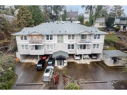 1129 SW GAINES ST Portland OR 97239