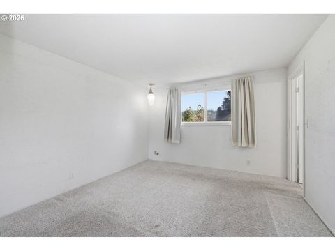 Tiny photo for 82281 Parvin Rd, Dexter, OR 97431 (MLS # 426313070)