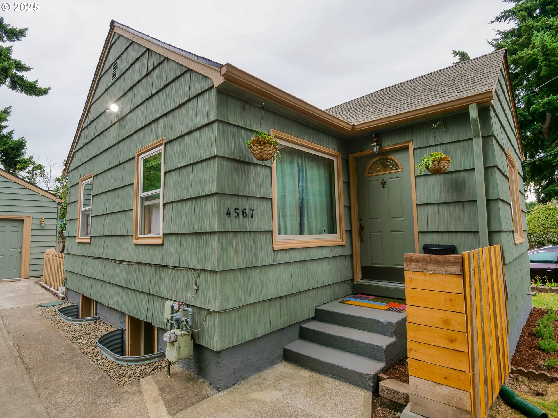 4567 NE 97TH AVE
