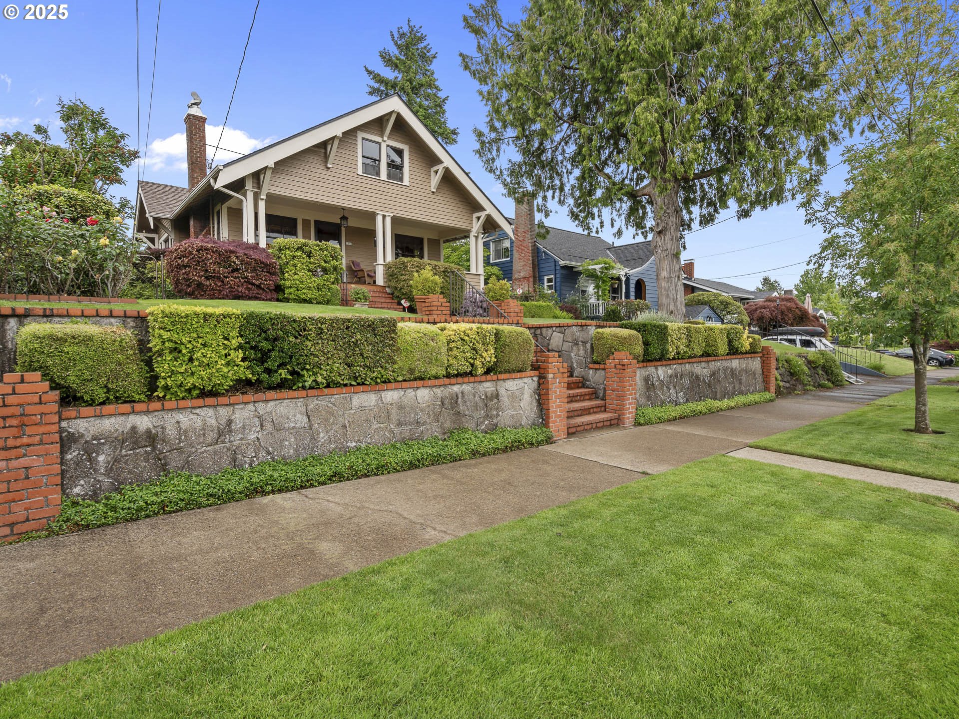 3541 NE 72ND AVE