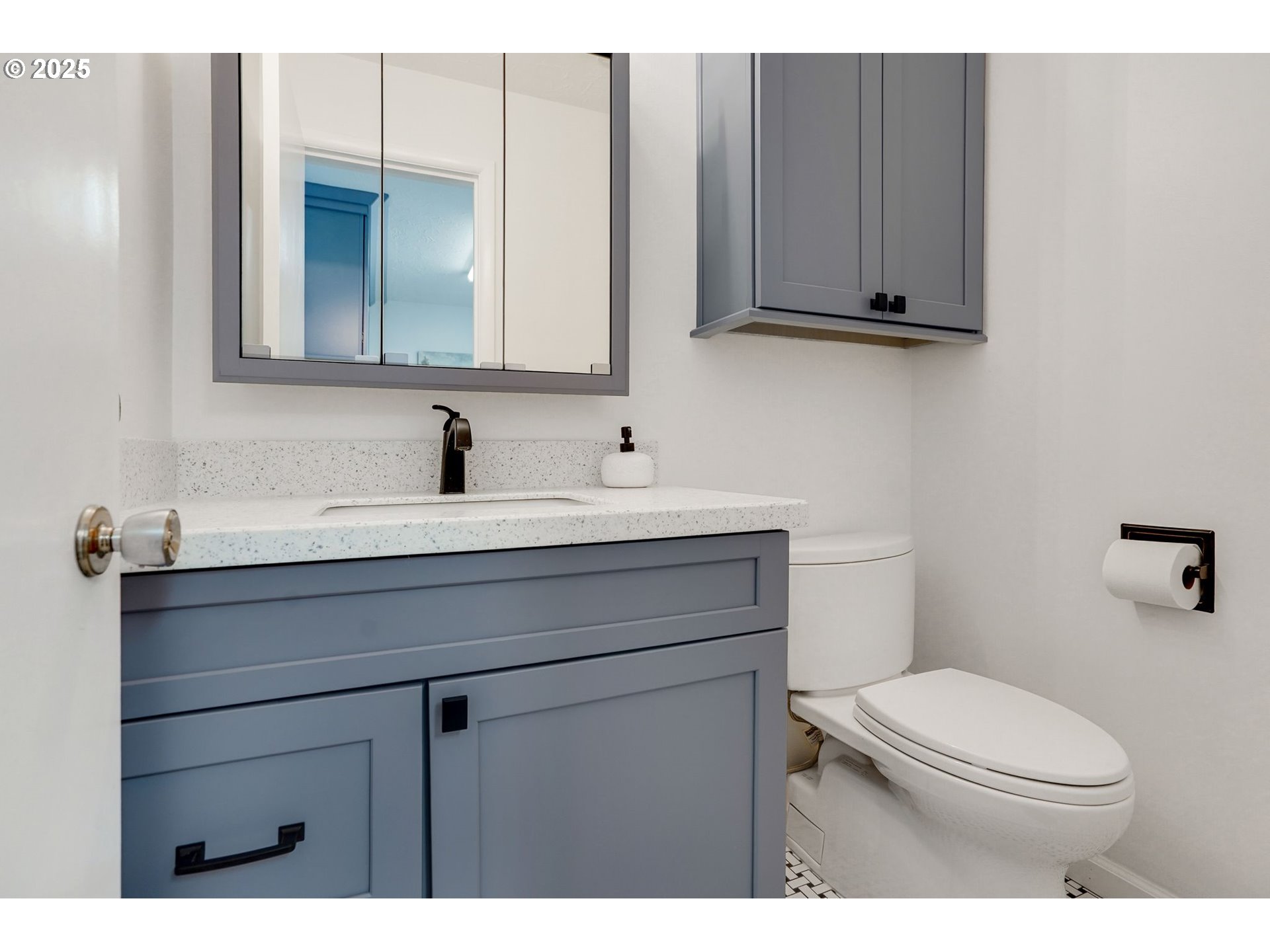 Salem, Oregon 97305, United States, 3 Bedrooms Bedrooms, ,2 BathroomsBathrooms,Residential,Pending,170999